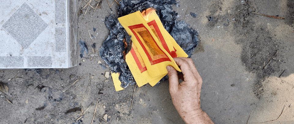 China Restricts Practice Of Burning Joss Paper