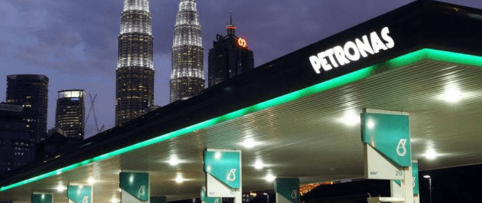 Moody Downgrades Petronas' Ratings