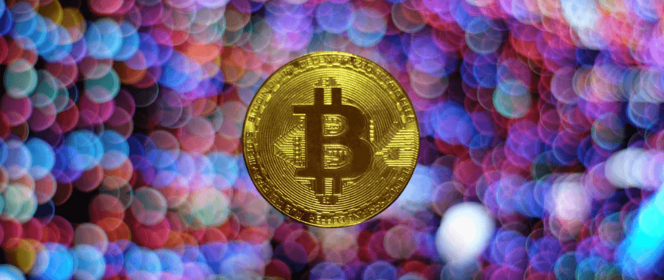 Will Gold Prices Continue To Rise As Bitcoin Falls?